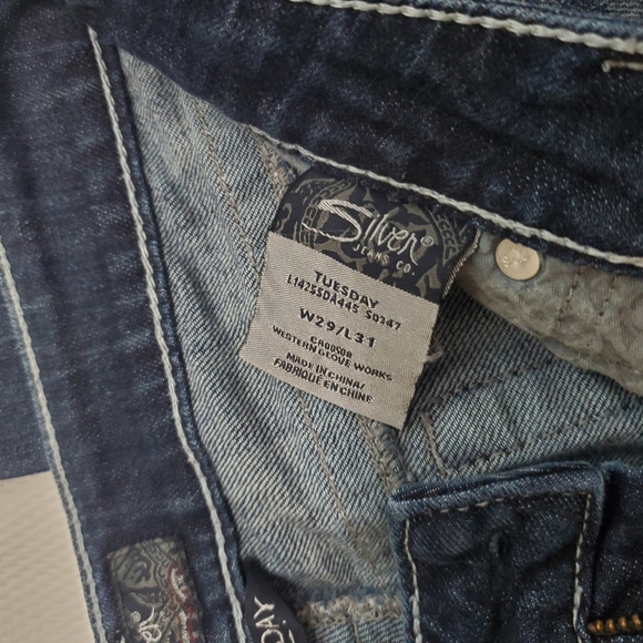 Silver JeansTuesday Lowrise Slim Bootcut Jeans 29 Waist - Picture 7 of 12